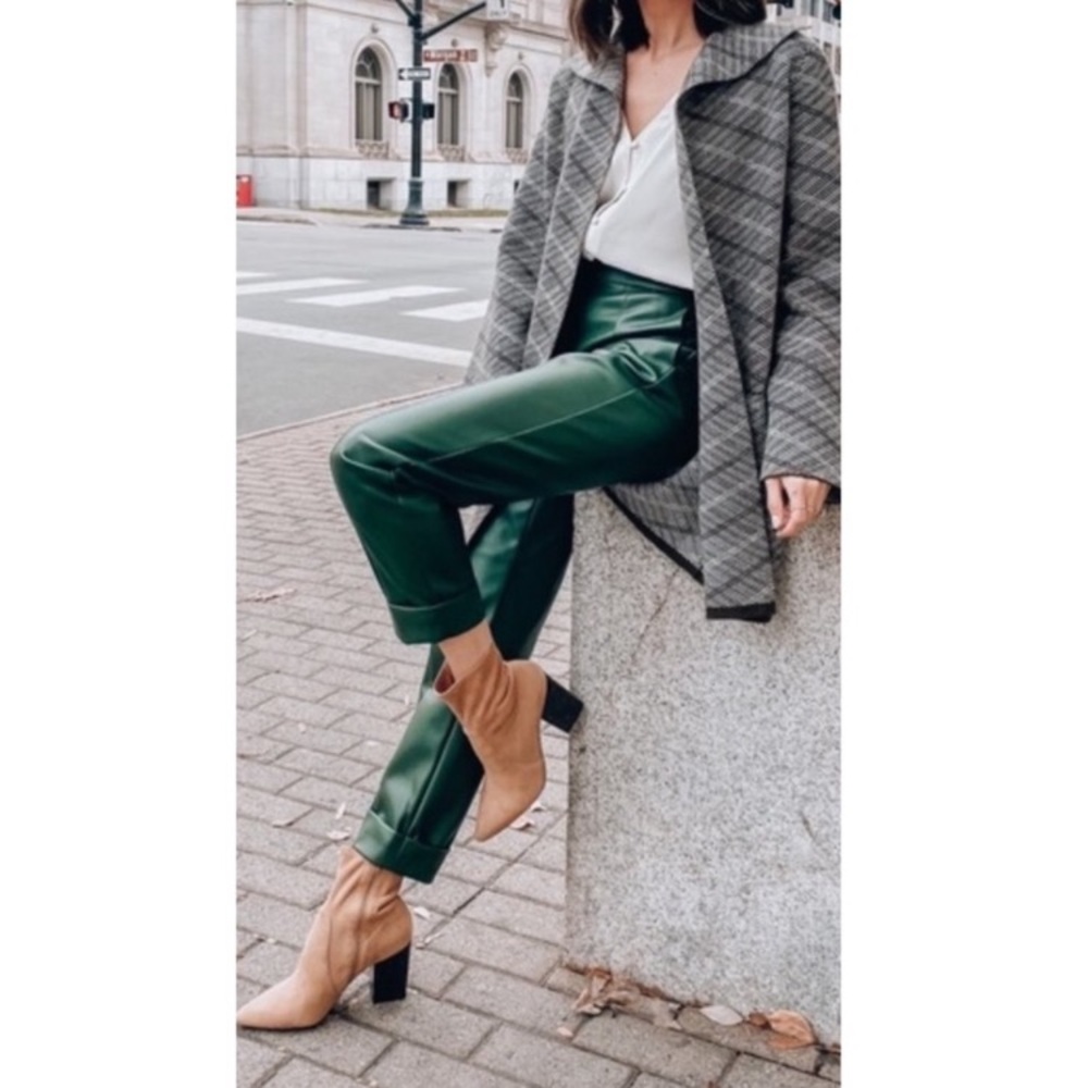 Ann Taylor | Faux Leather High Waist Ankle Pant | Green | Size 4 Petite| NWT